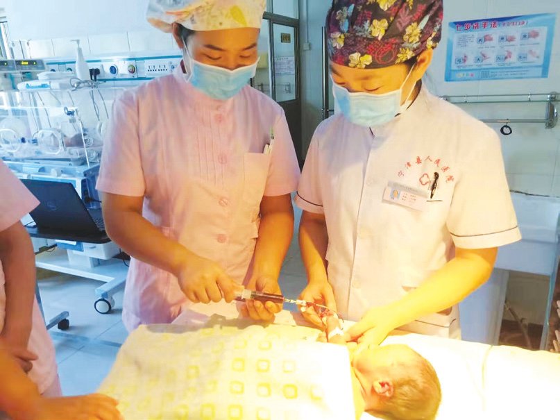 紫金县妇婴监护型护送